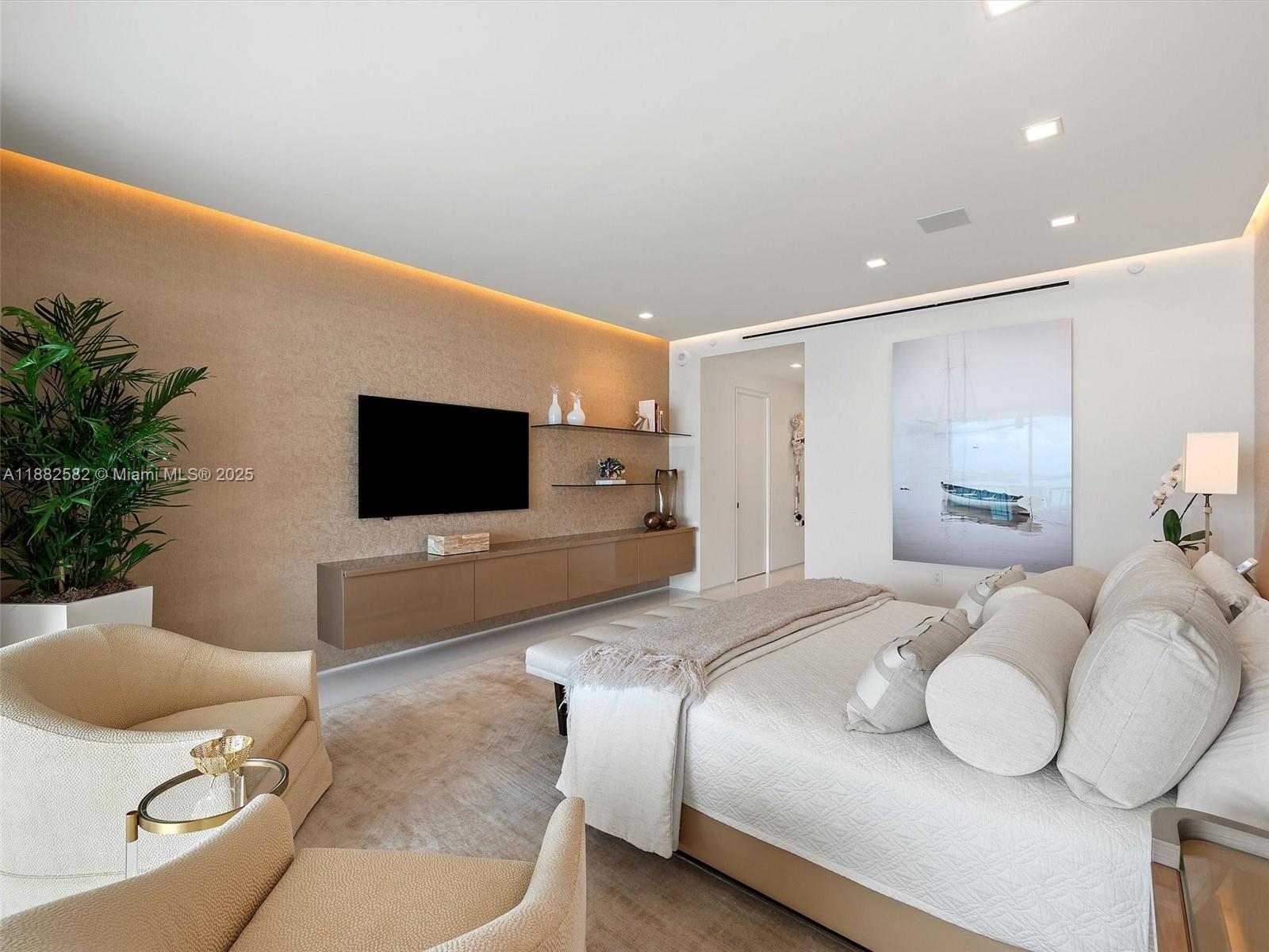 5053 Fisher Island Dr # 5053