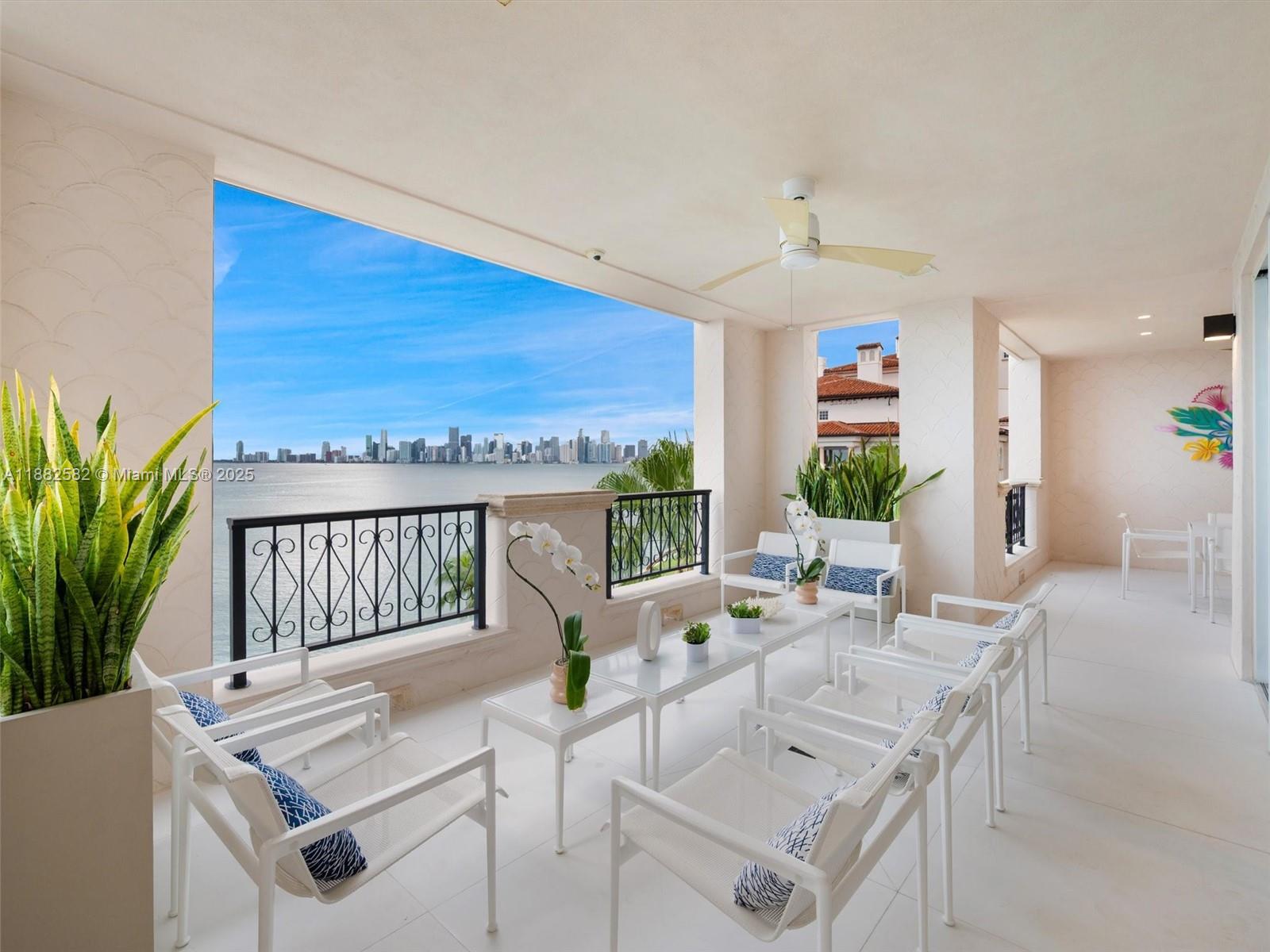 5053 Fisher Island Dr # 5053