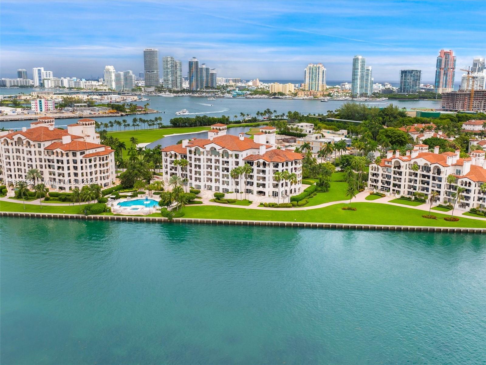 5053 Fisher Island Dr # 5053