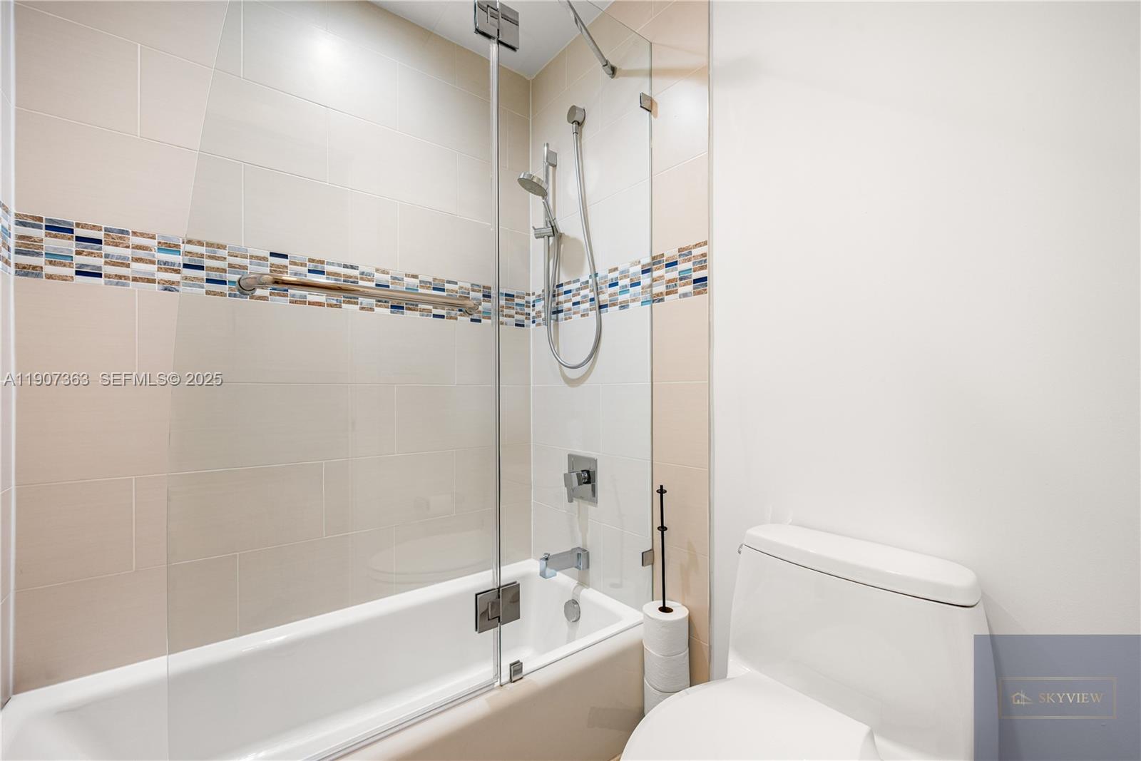 2236 Fisher Island Dr # 3306