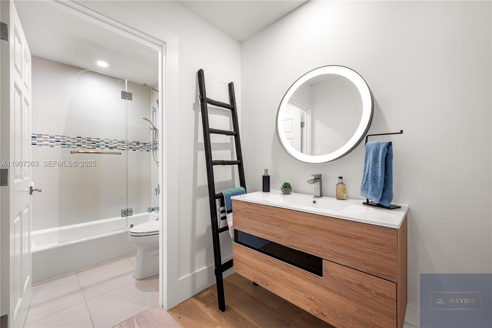 2236 Fisher Island Dr # 3306