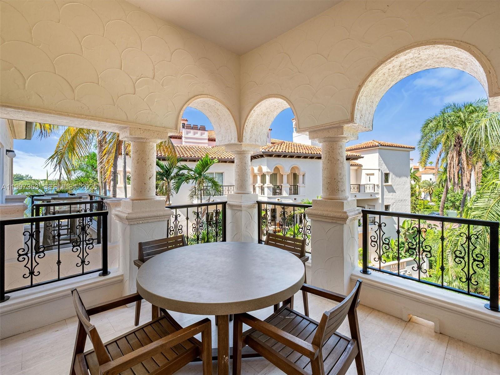 2236 Fisher Island Dr # 3306