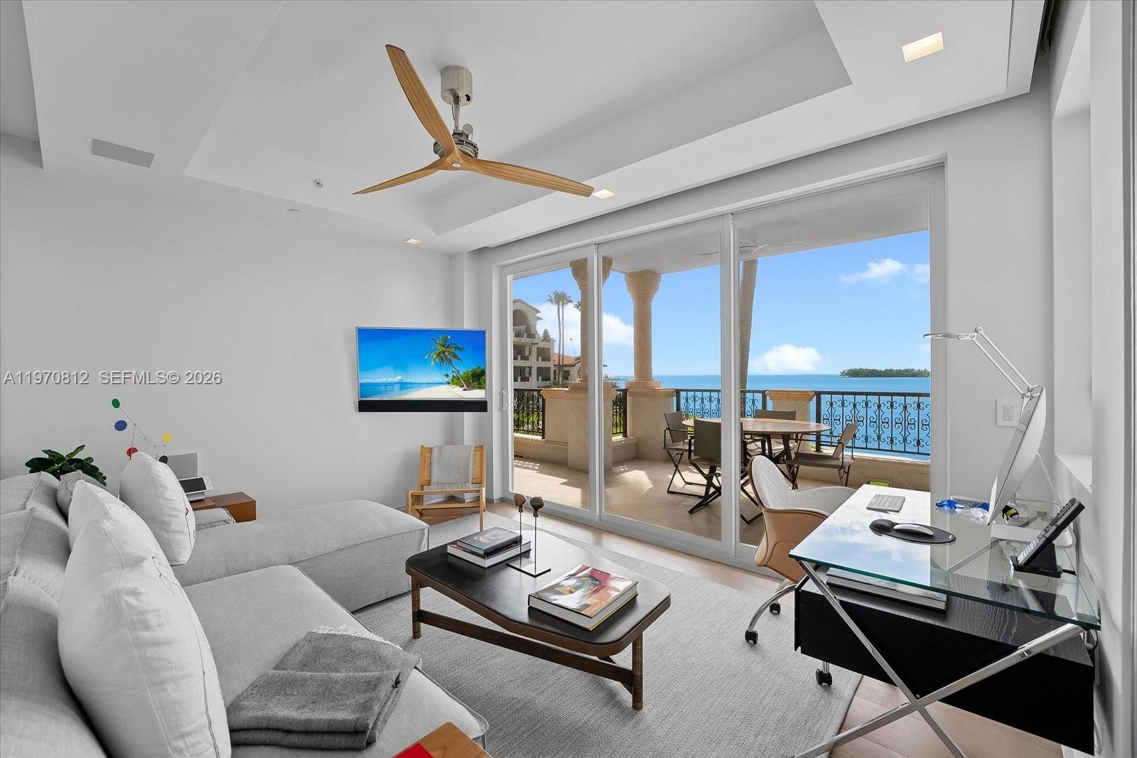 4921 Fisher Island Dr # 4921