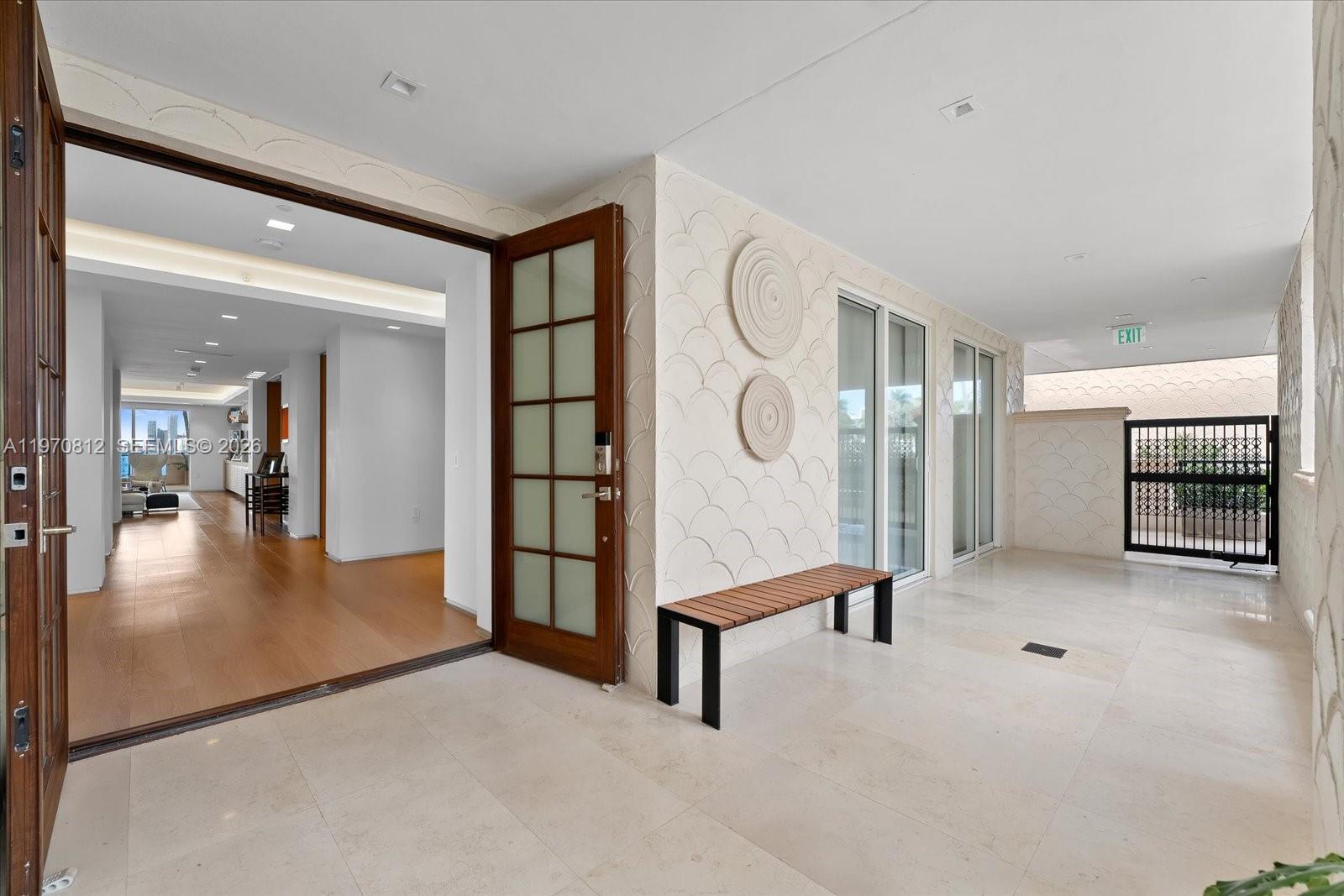 4921 Fisher Island Dr # 4921