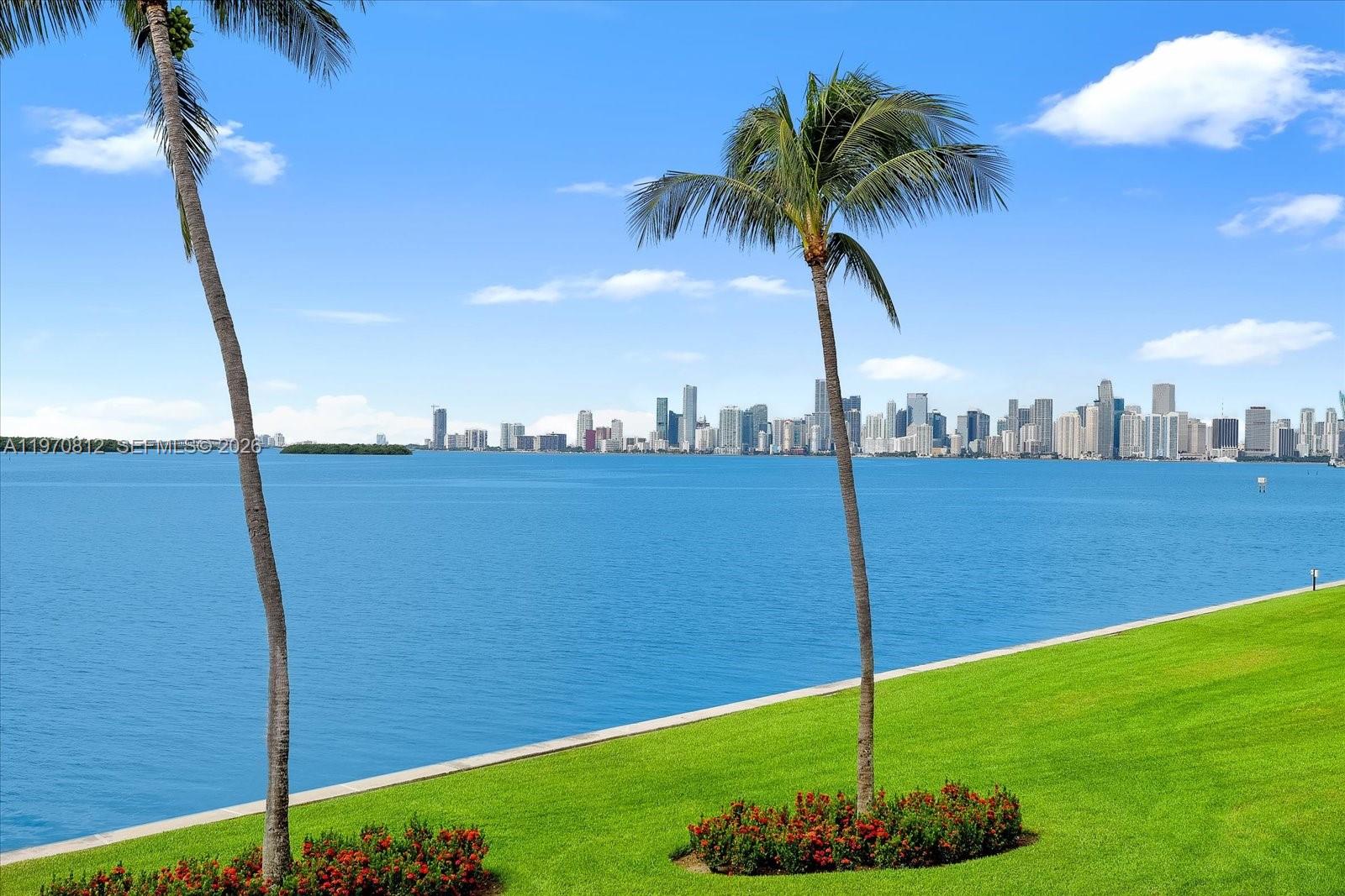 4921 Fisher Island Dr # 4921