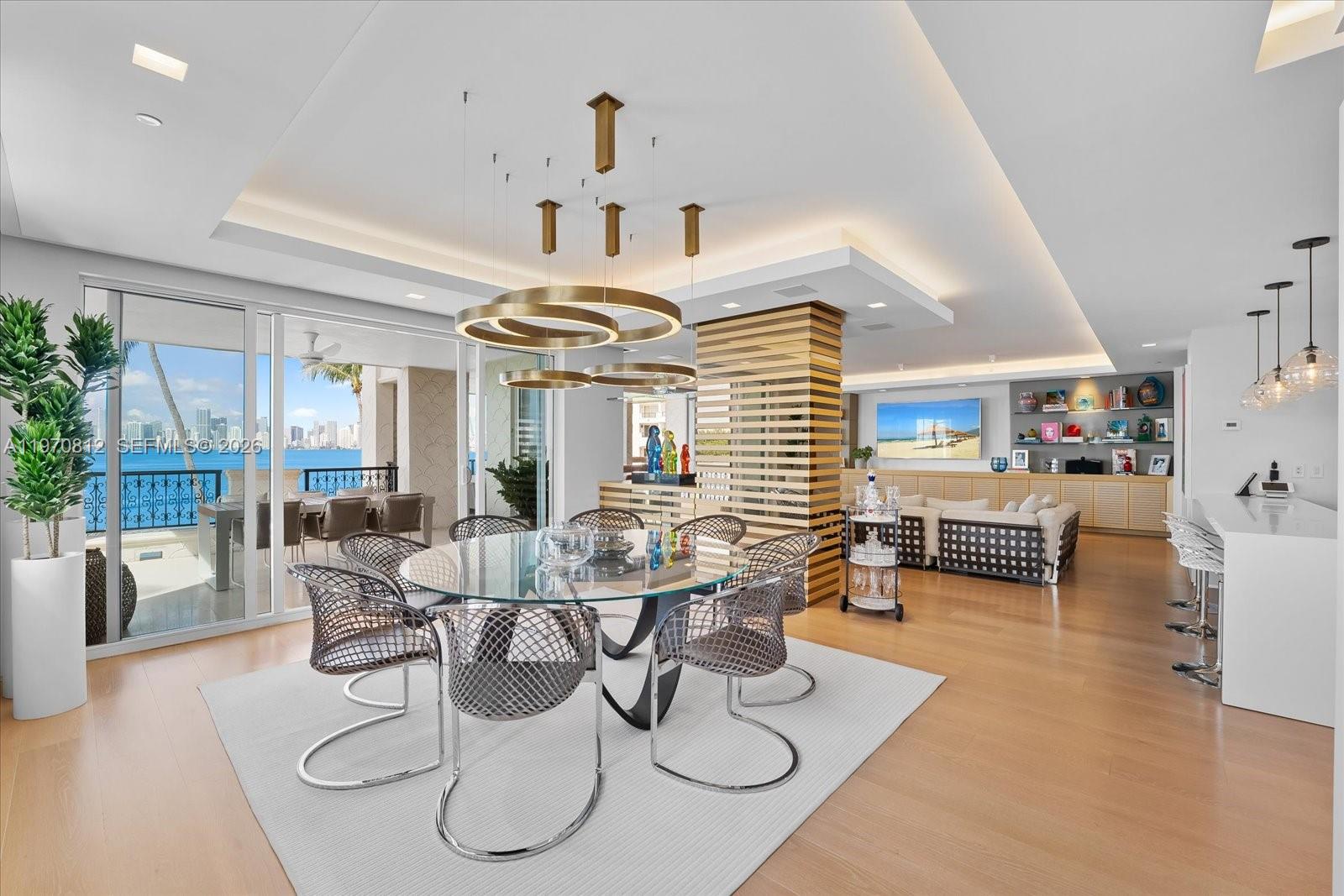 4921 Fisher Island Dr # 4921