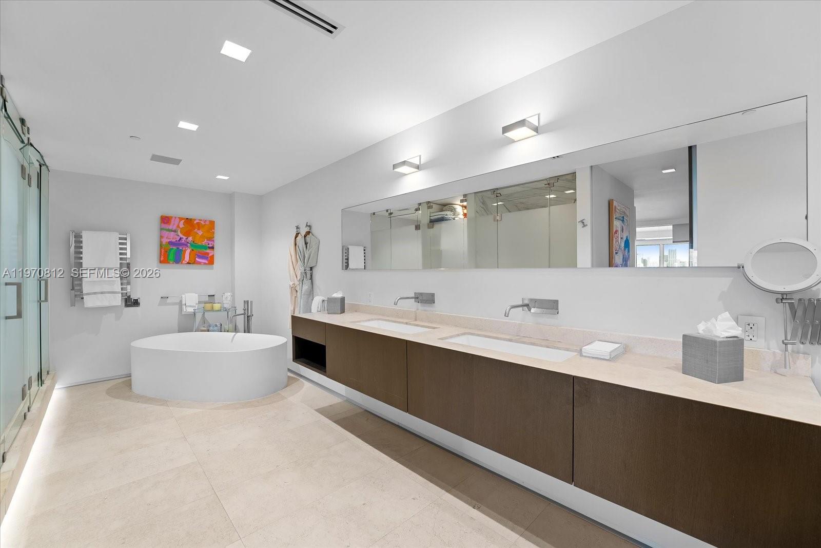 4921 Fisher Island Dr # 4921