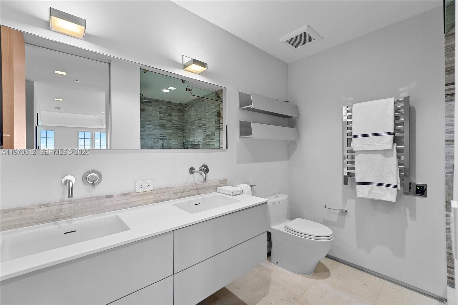 4921 Fisher Island Dr # 4921