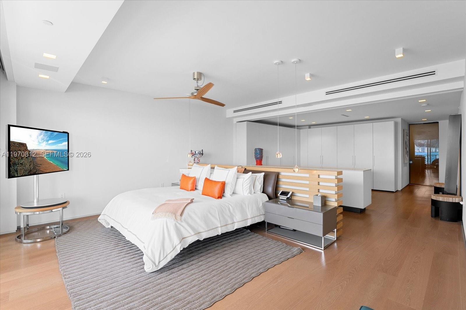4921 Fisher Island Dr # 4921