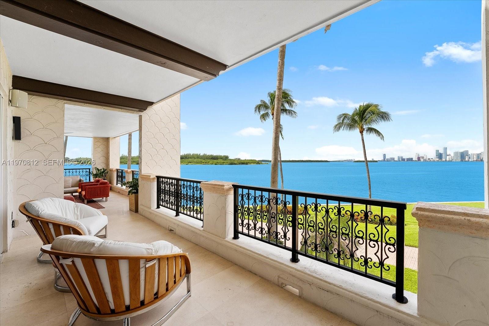 4921 Fisher Island Dr # 4921