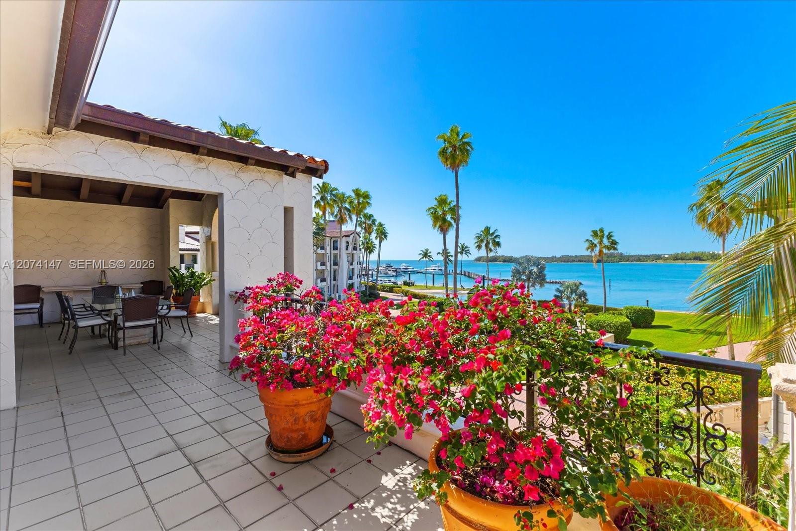 2134 Fisher Island Dr # 2134