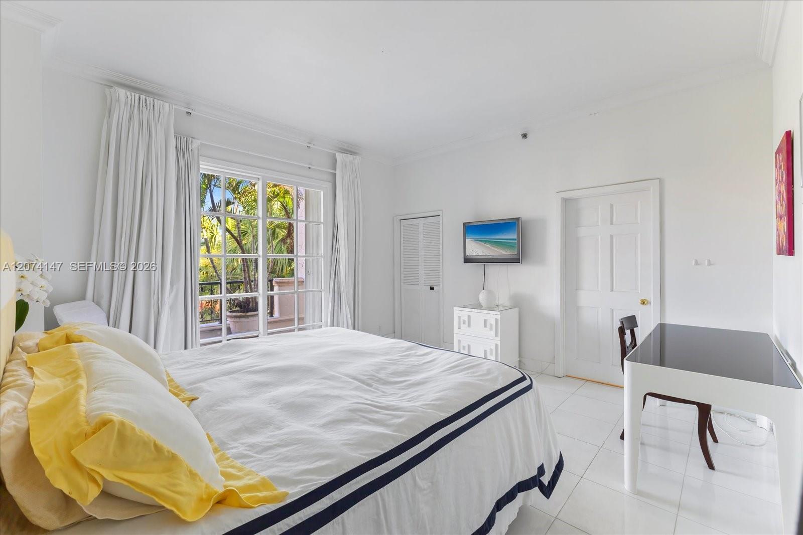 2134 Fisher Island Dr # 2134