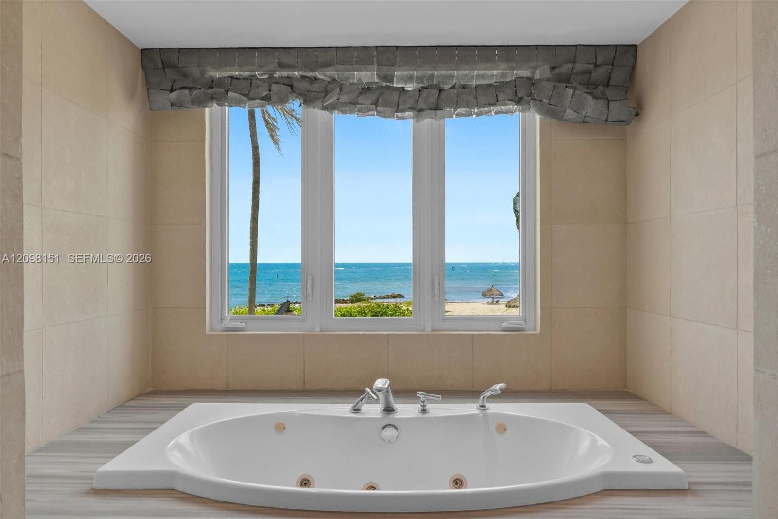 7724 Fisher Island Dr # 7724