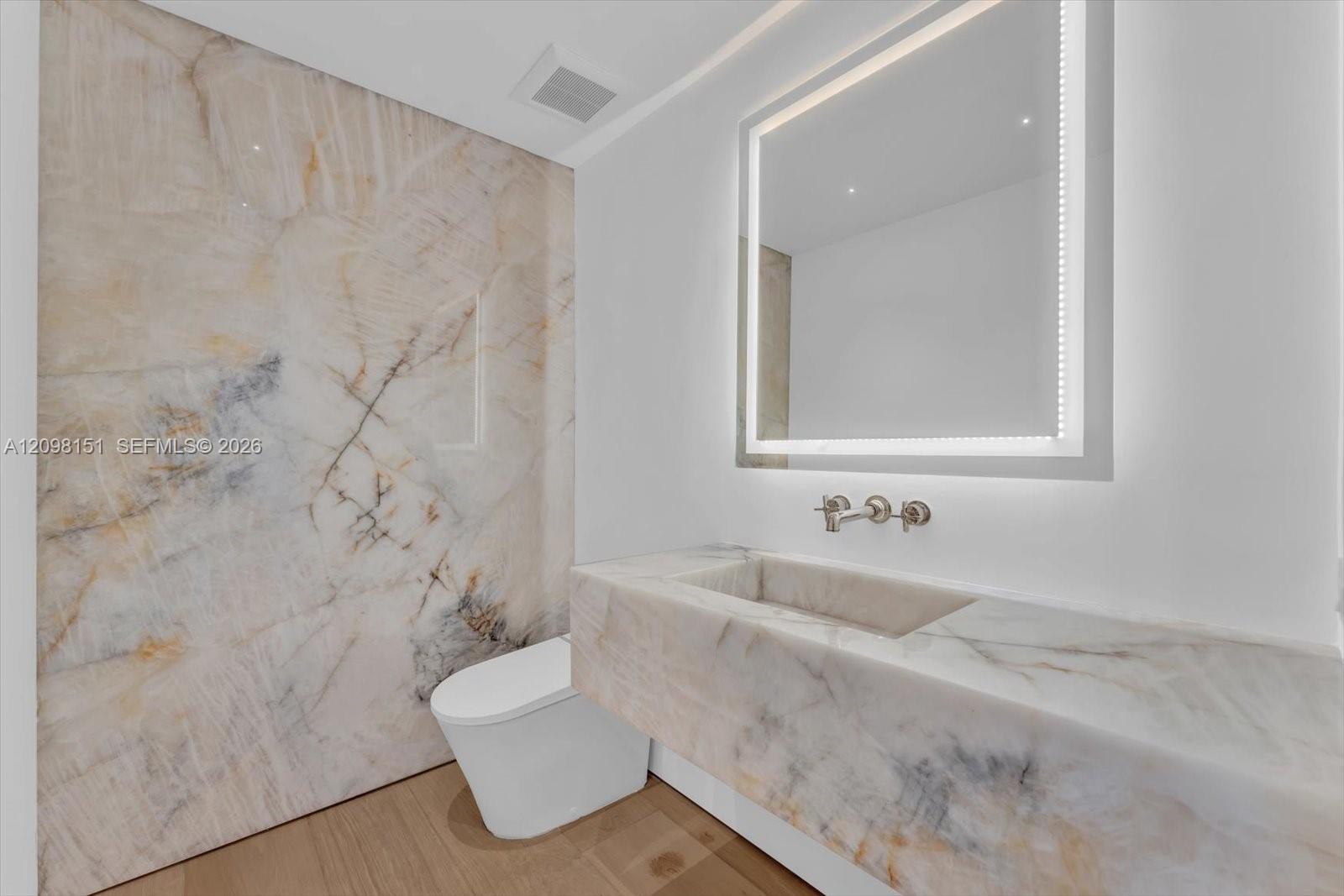 7724 Fisher Island Dr # 7724
