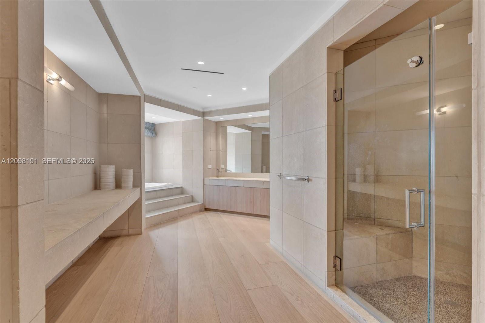 7724 Fisher Island Dr # 7724