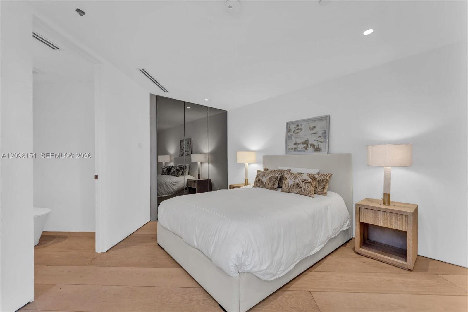 7724 Fisher Island Dr # 7724