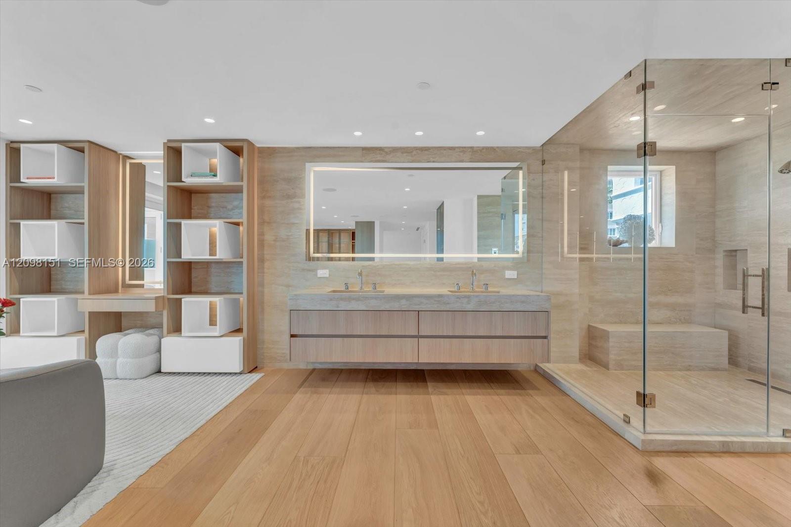 7724 Fisher Island Dr # 7724