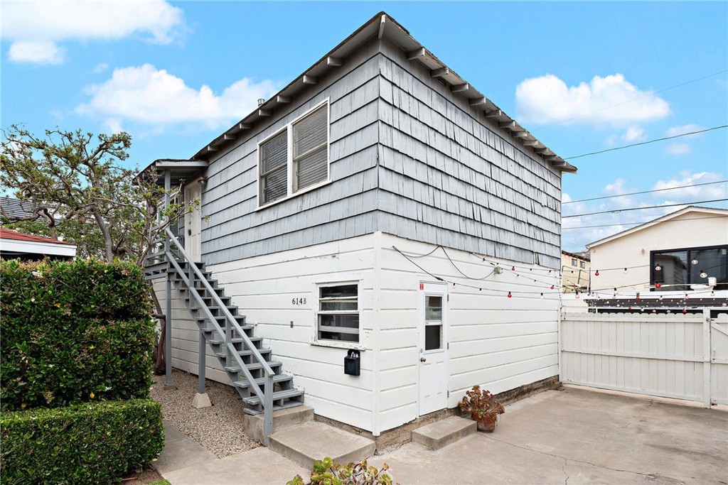 614 Marguerite Avenue B