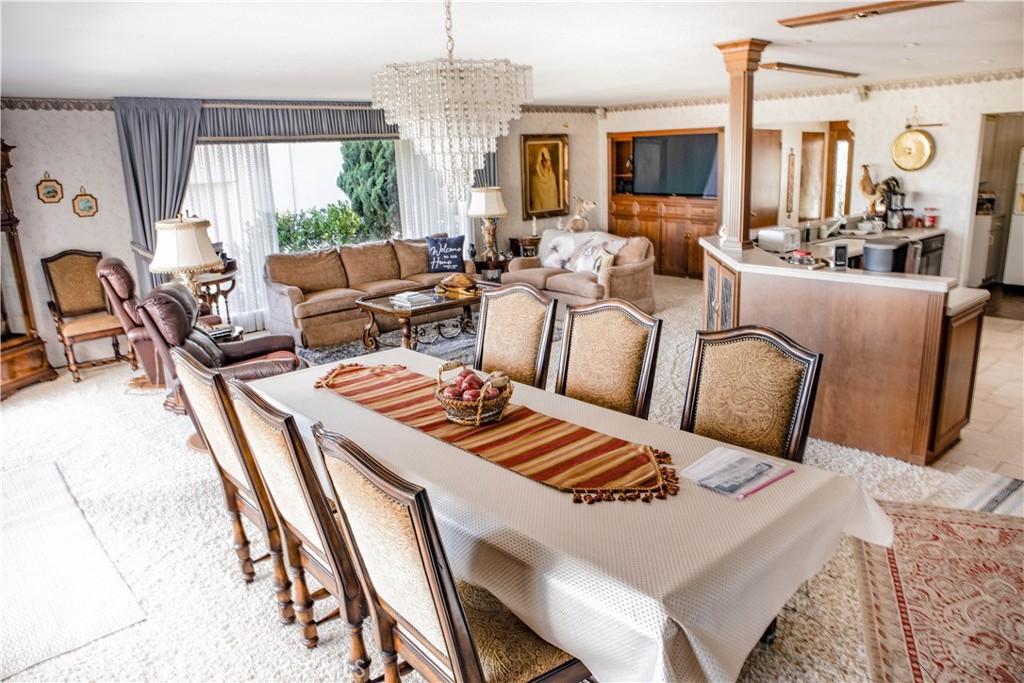 730 Saint James Place