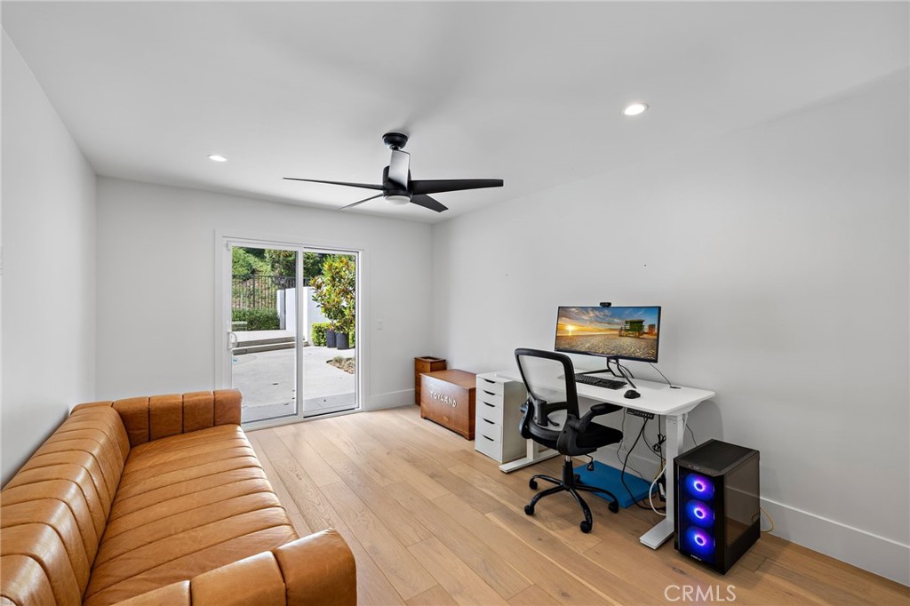 27171 Calle Delgado