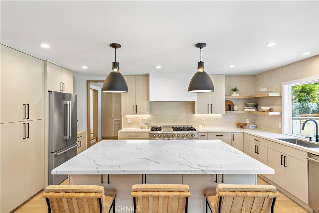 27171 Calle Delgado