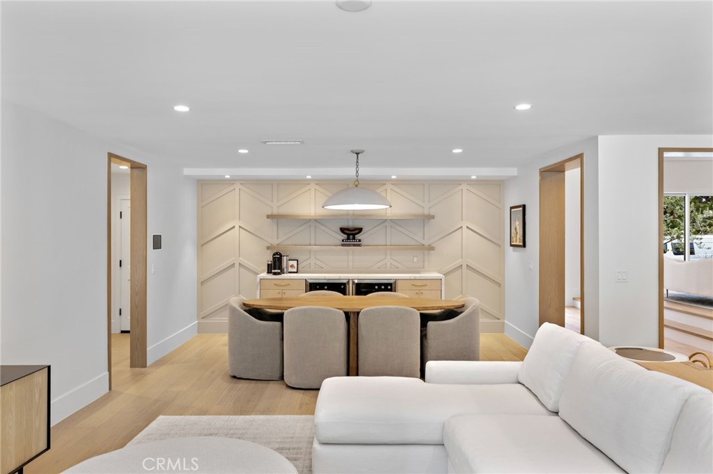 27171 Calle Delgado