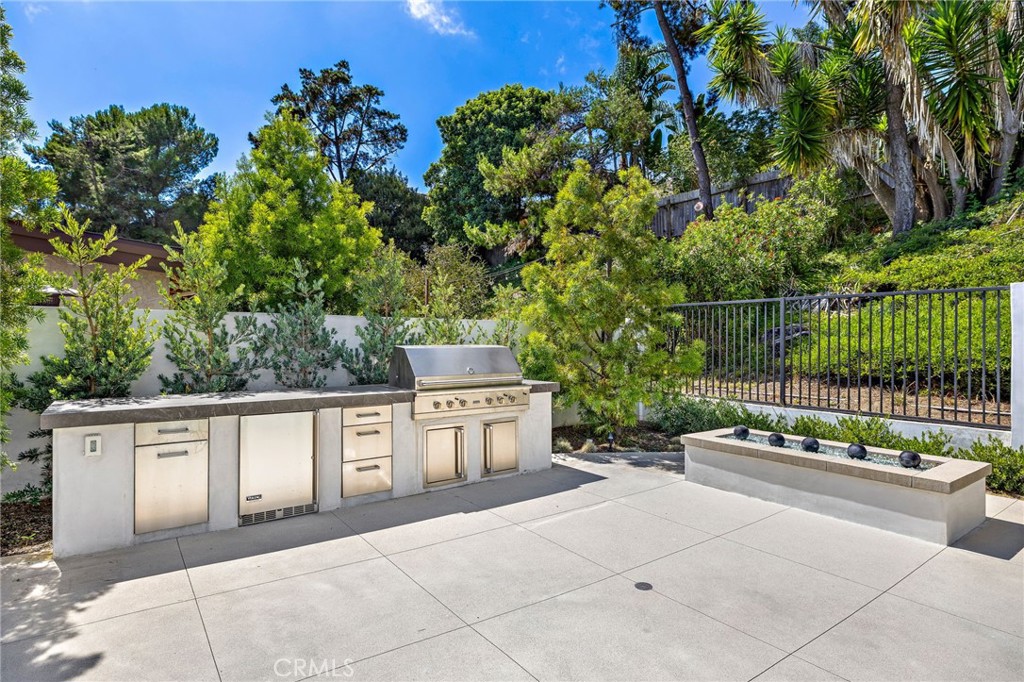 27171 Calle Delgado
