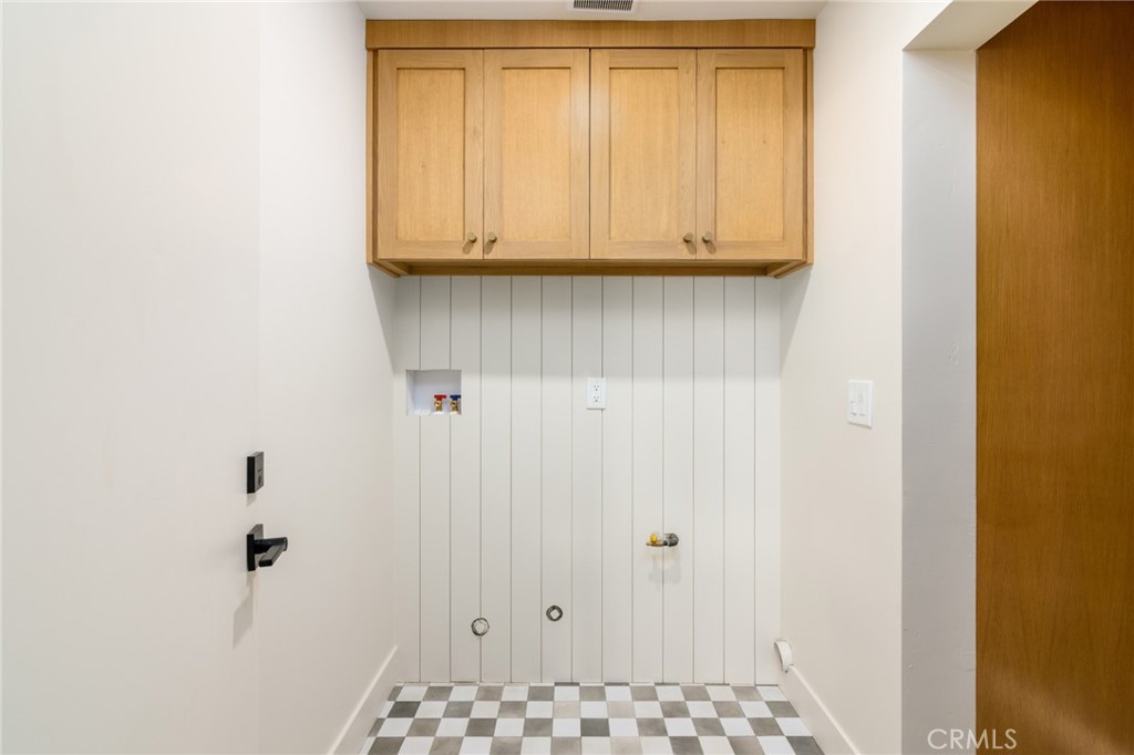 1206 Blue Gum Lane
