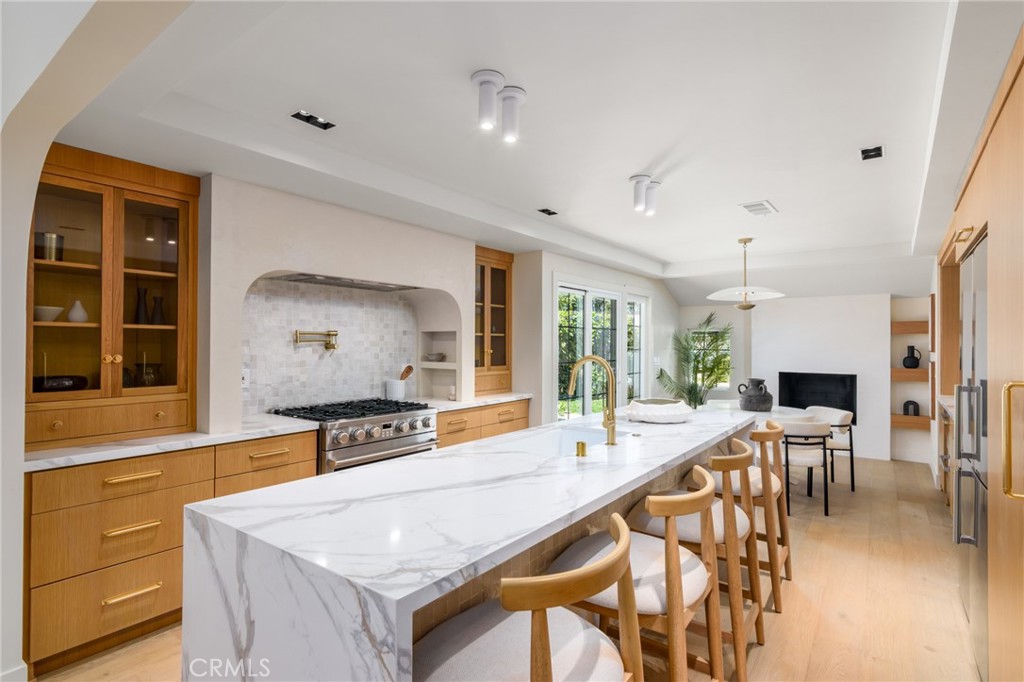 1206 Blue Gum Lane