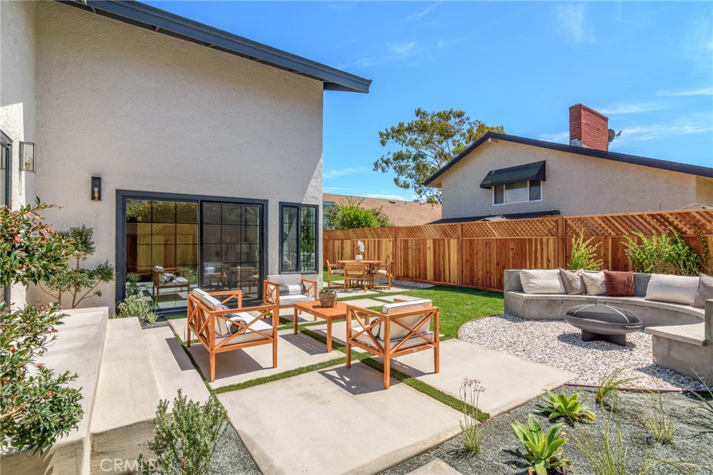 1206 Blue Gum Lane
