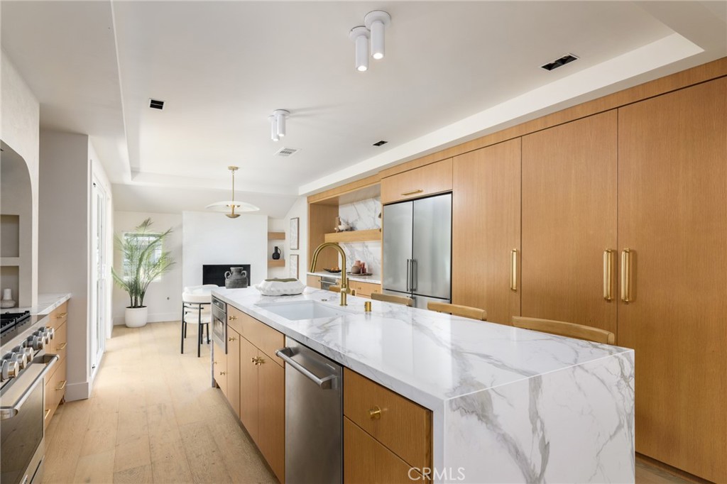 1206 Blue Gum Lane