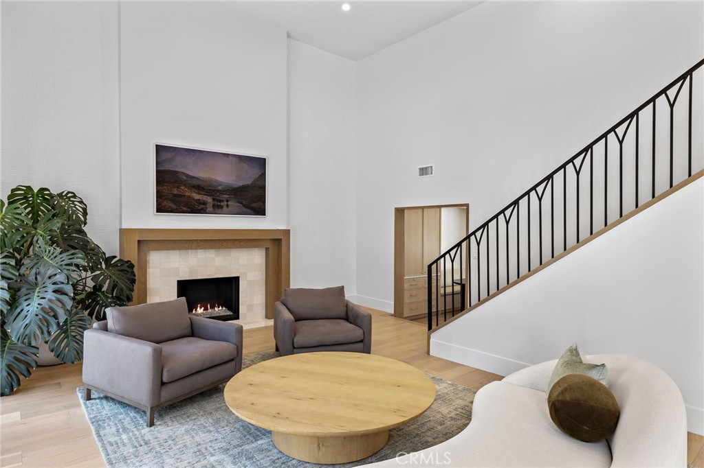 27171 Calle Delgado