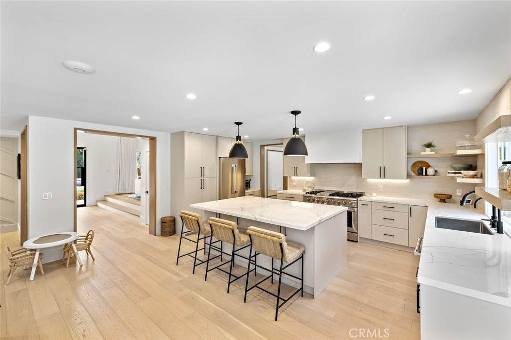 27171 Calle Delgado