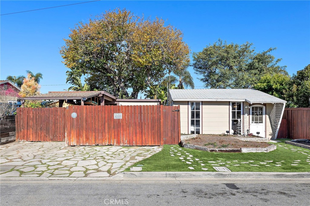 268 & 270 Walnut Street