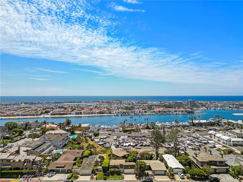 2209 Cliff Drive