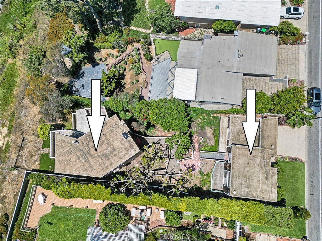 2209 Cliff Drive
