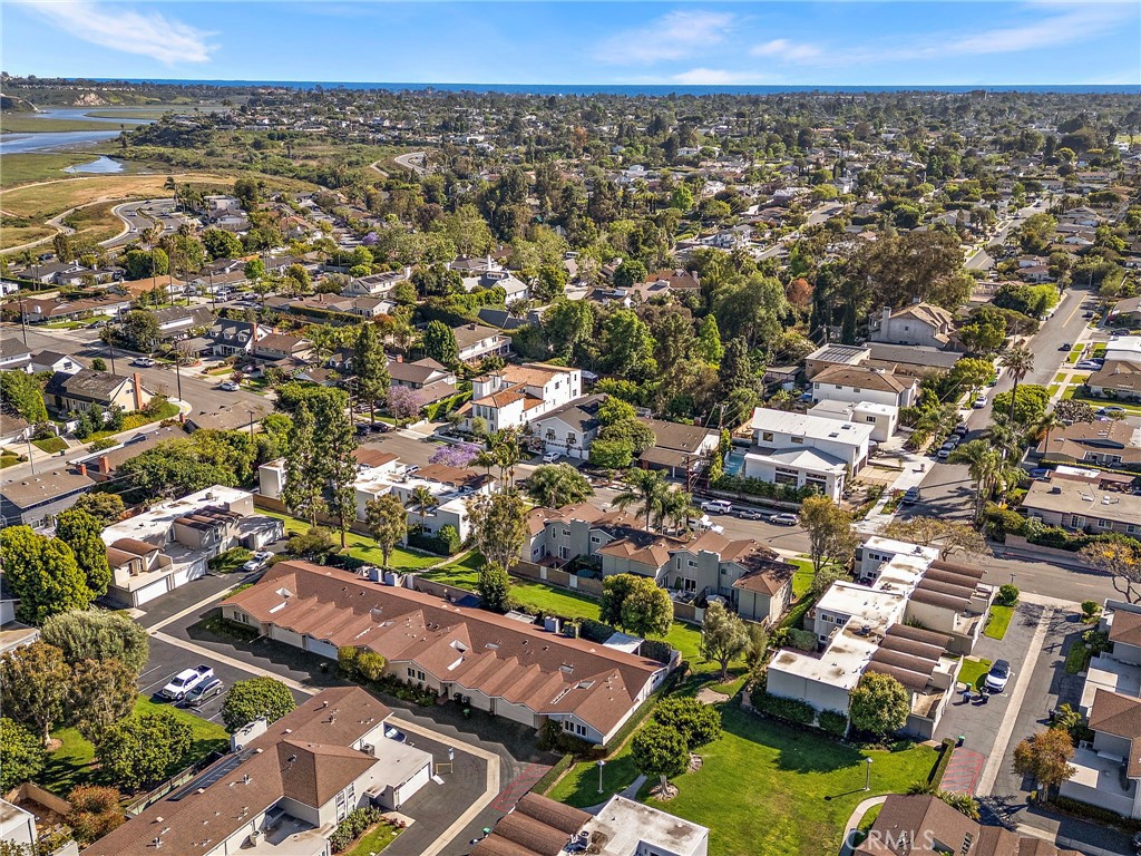 2435 Marseilles Way