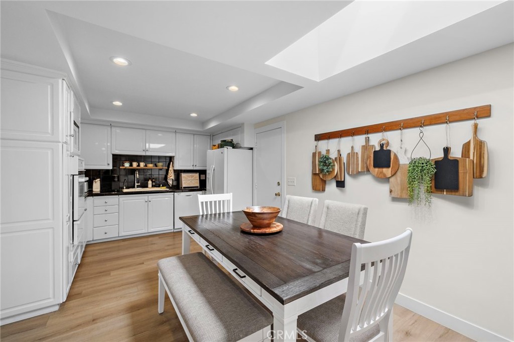 2435 Marseilles Way