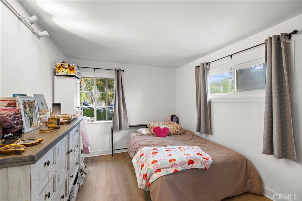 2435 Marseilles Way