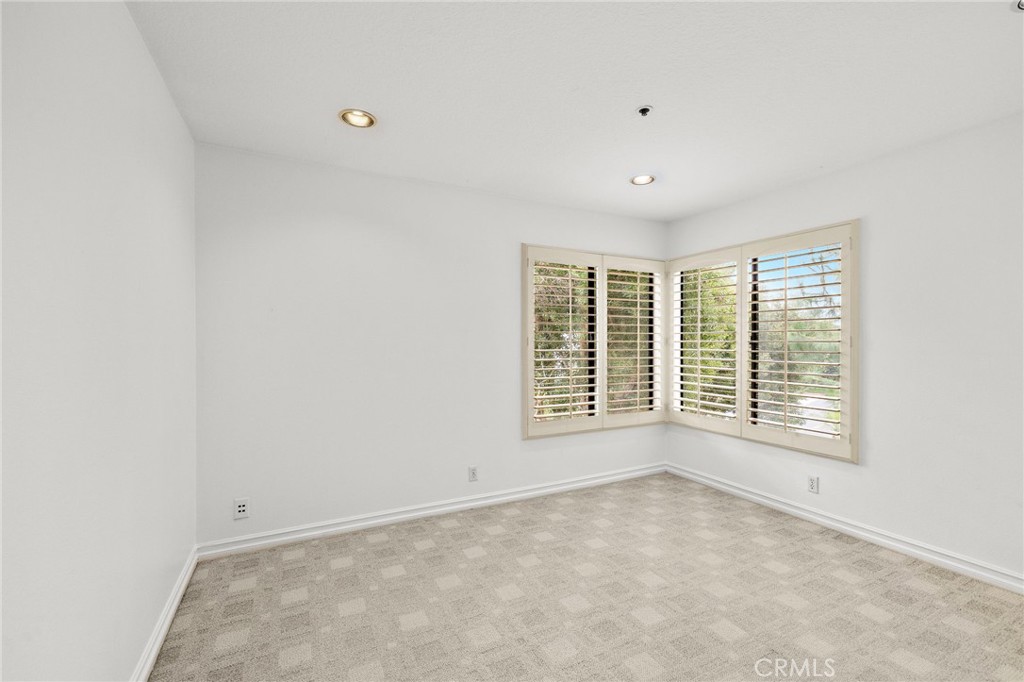 950 Cagney Lane 201
