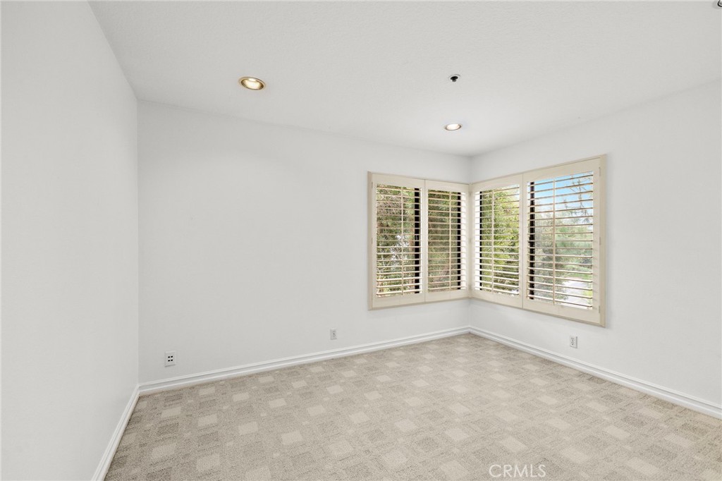 950 Cagney Lane 201