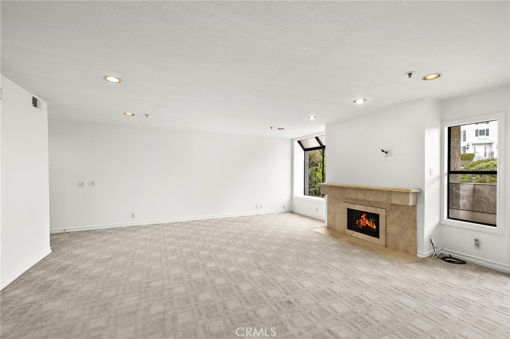 950 Cagney Lane 201