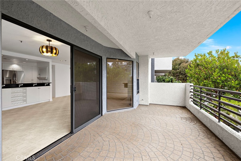 950 Cagney Lane 201