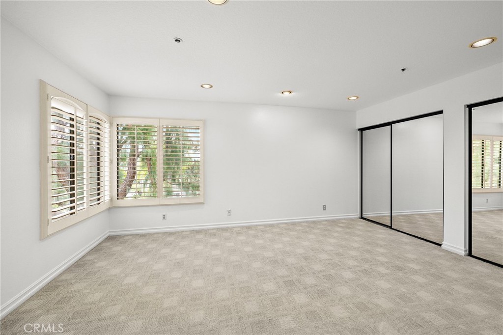 950 Cagney Lane 201