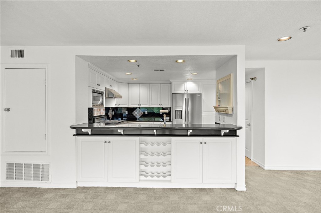 950 Cagney Lane 201