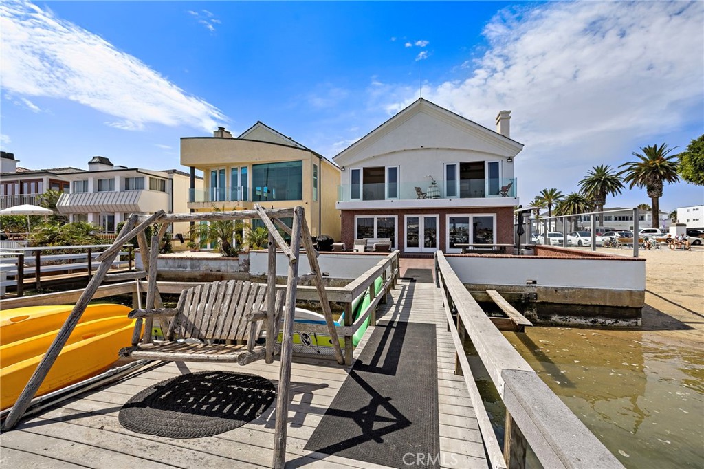 1444 W Bay Avenue
