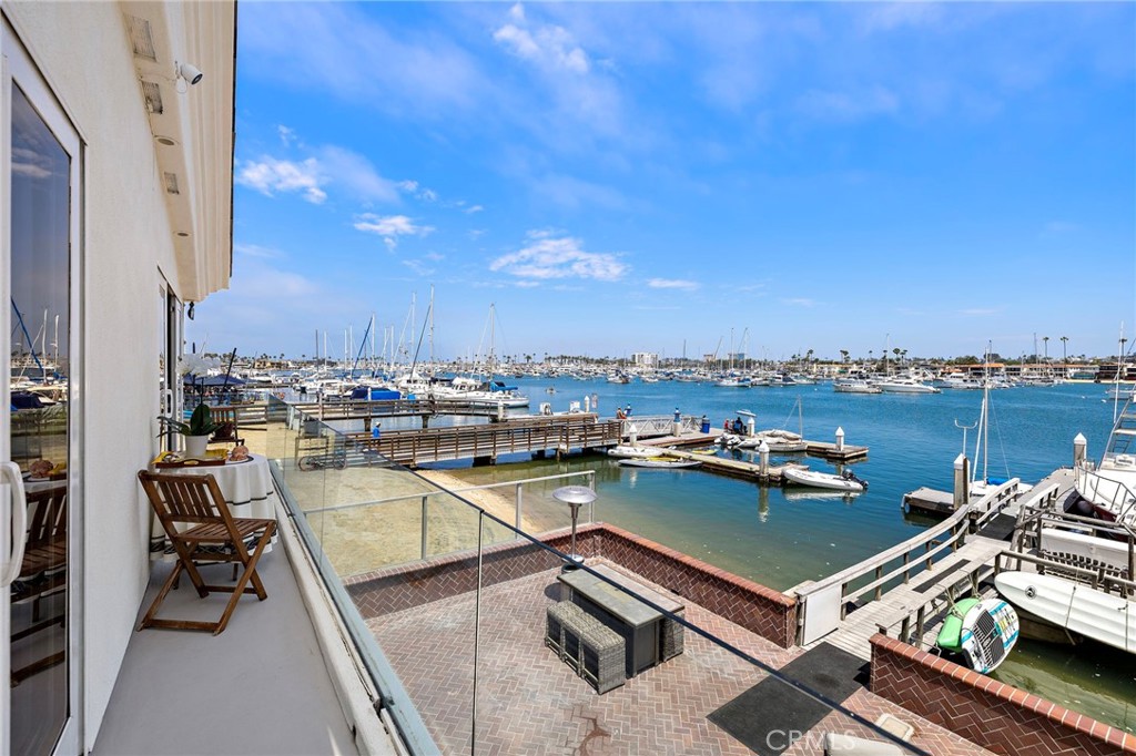 1444 W Bay Avenue
