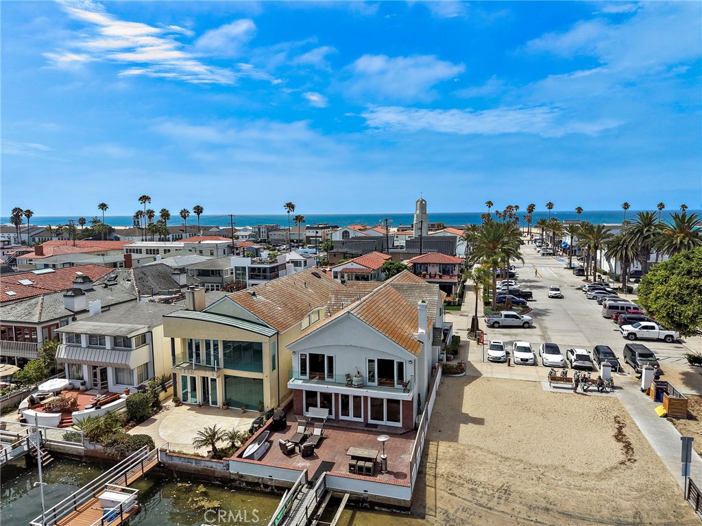 1444 W Bay Avenue