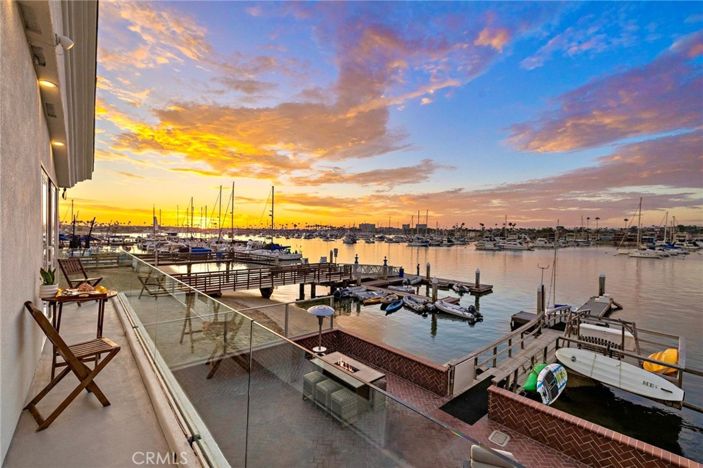 1444 W Bay Avenue