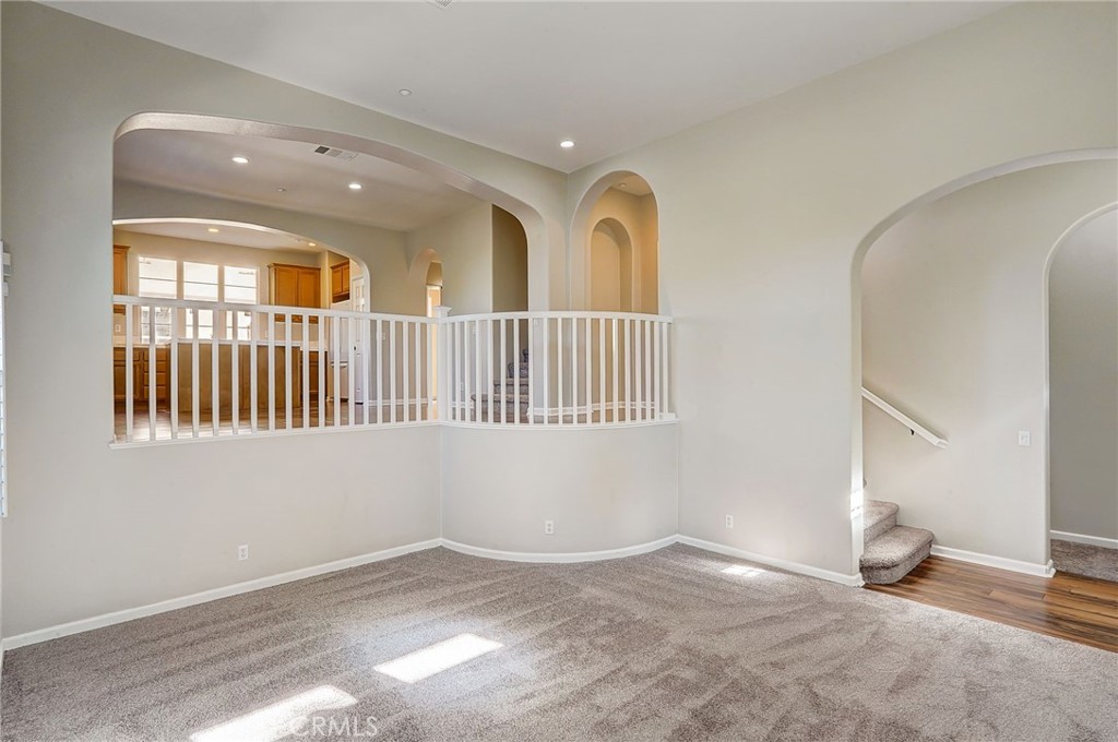 4452 Owens Street Unit: 106